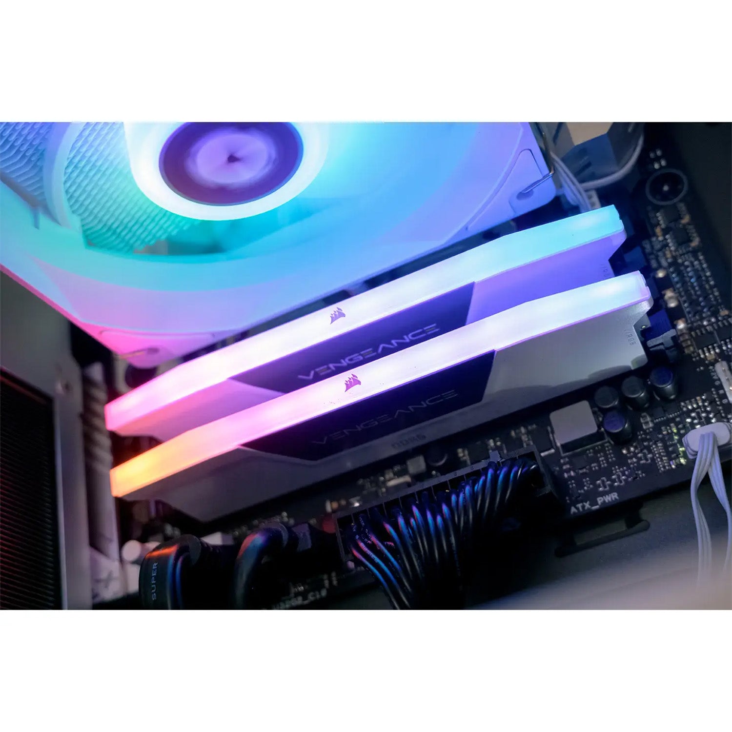 OVERCLOCK North 7 White Edition – AMD Ryzen 5 7600x, 32 GB DDR5 4800 MHz, 1 TB, Nvidia RTX 4070 12 GB GDDR6x, Win 11 Pro 
